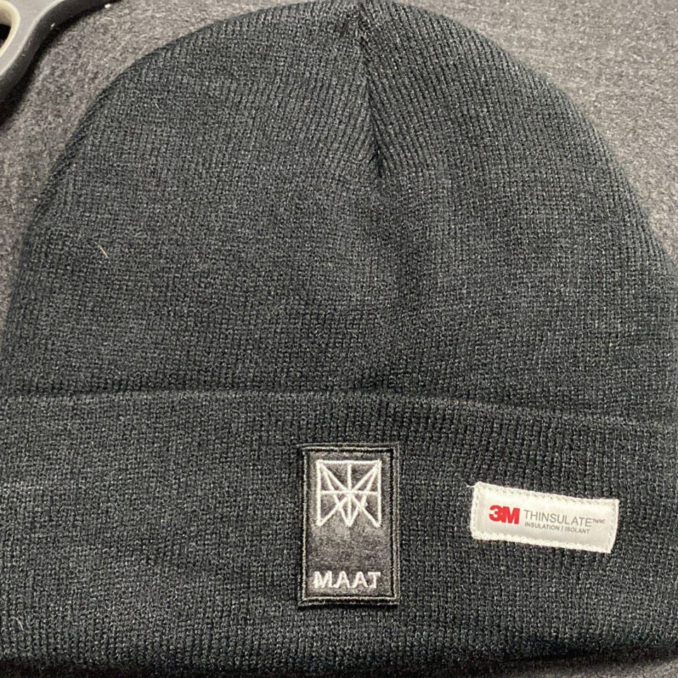 allesistebedrukken borduren beanie muts met patch logopatch logo borduren personaliseren maat