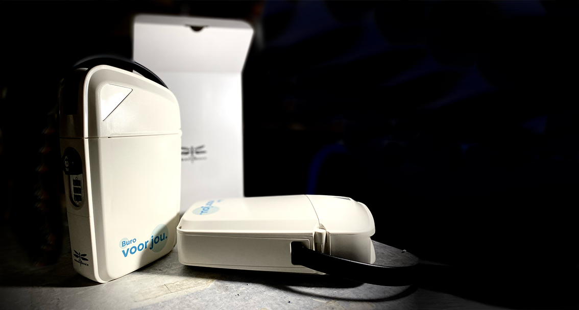 Bedrukte Beachboxx met bedrijfslogo – professioneel gepersonaliseerd relatiegeschenk door Alles is te Bedrukken